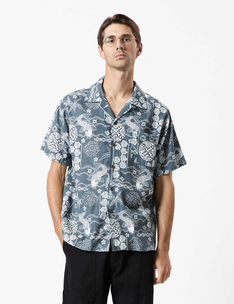 Koi Bowler Shirt - Indigo