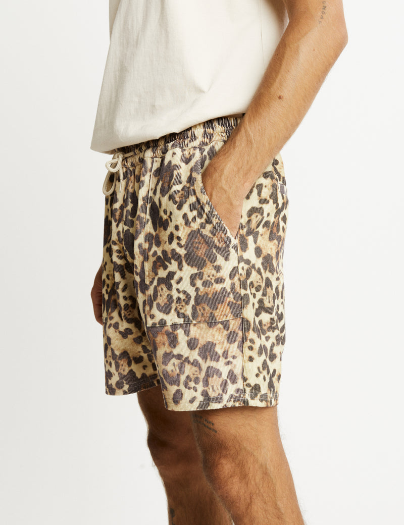 Burbank Holiday Short - Sand Leopard