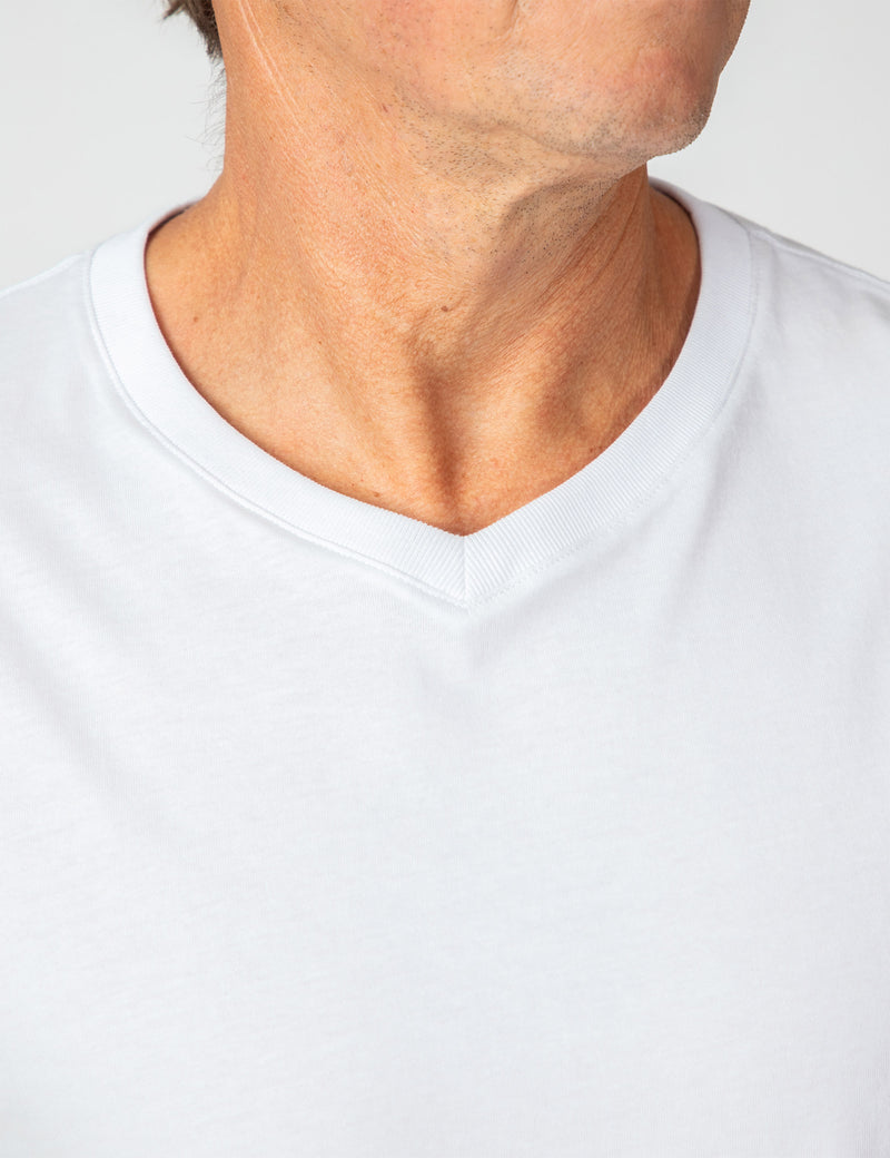 Reginald Organic Vee Tee - White