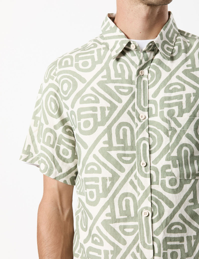 Earl BBQ Shirt - Modern