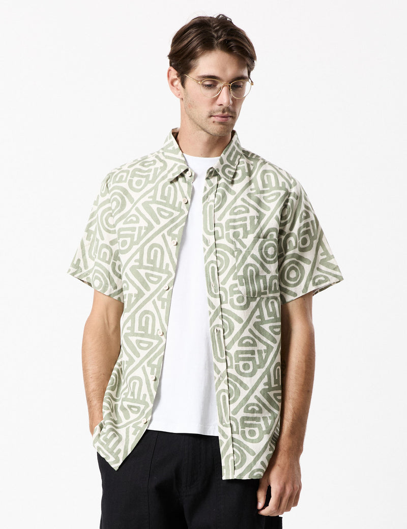 Earl BBQ Shirt - Modern