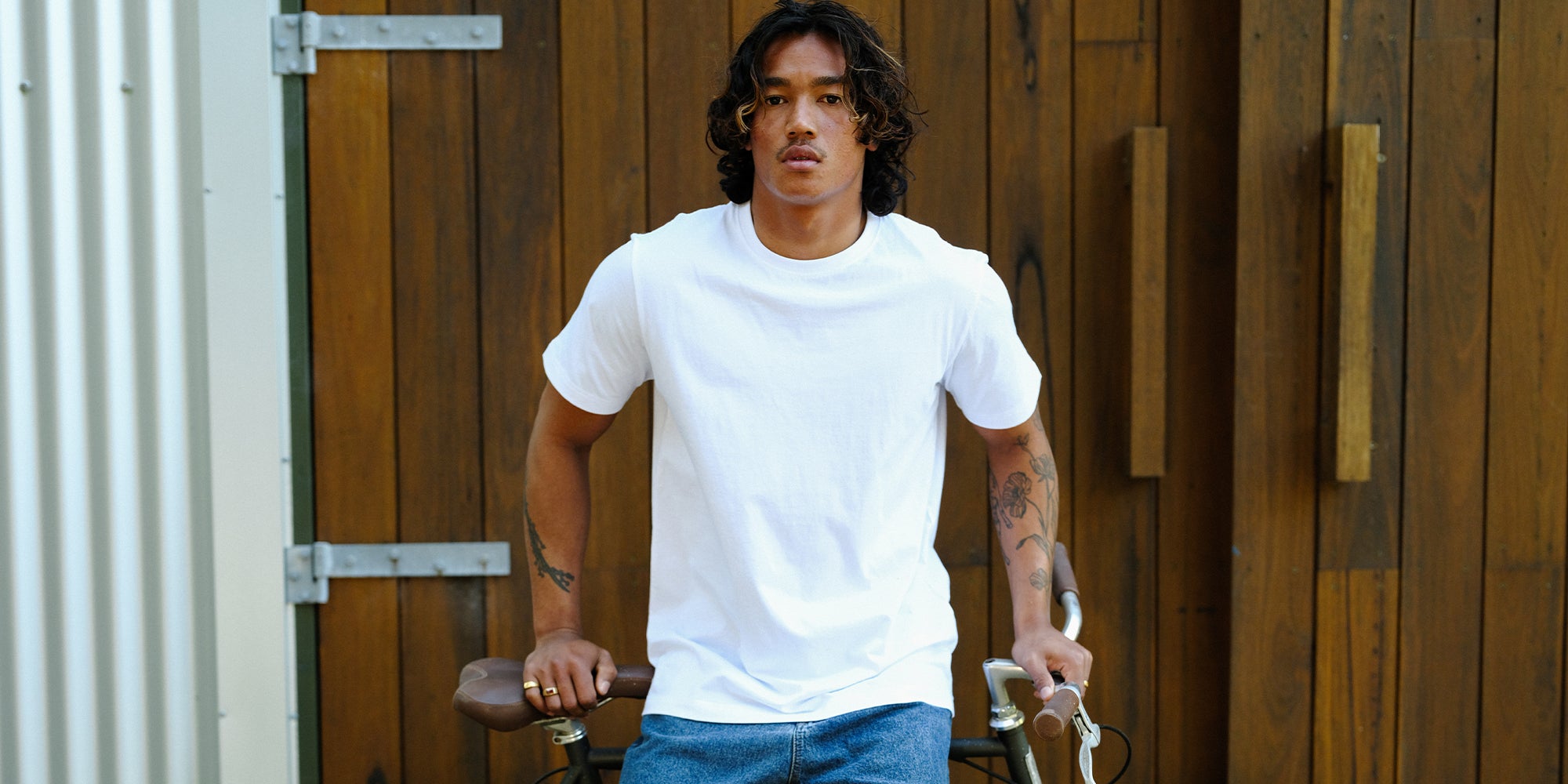 Reginald Organic Pocket Tee - White/Fatigue