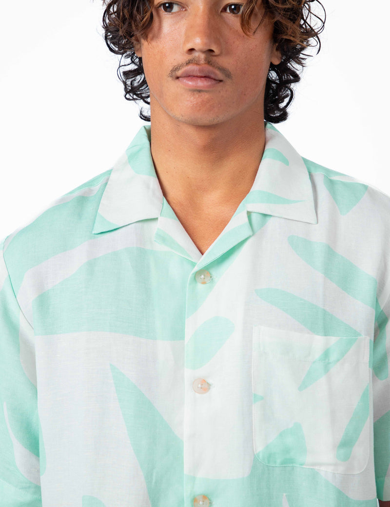 Cuban Short Sleeve Shirt - Palm Light Blue Linen