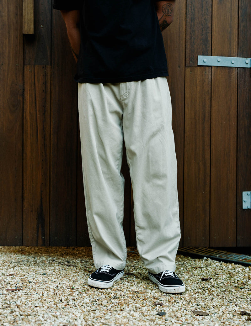 Brooklyn Pleated Pant - Stone