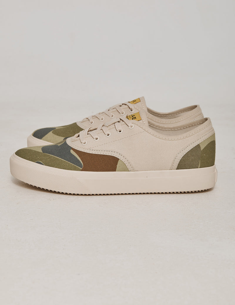 Clae August - Eggnog Camo